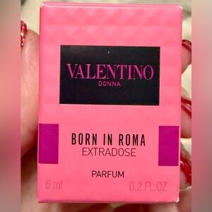Valentino Donna Born in Roma Extrados .2 fl o dabbler